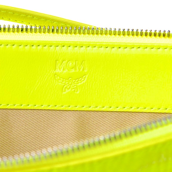 MCM Visetos Shoulder Pouch Neon Yellow - Picture 6 of 11